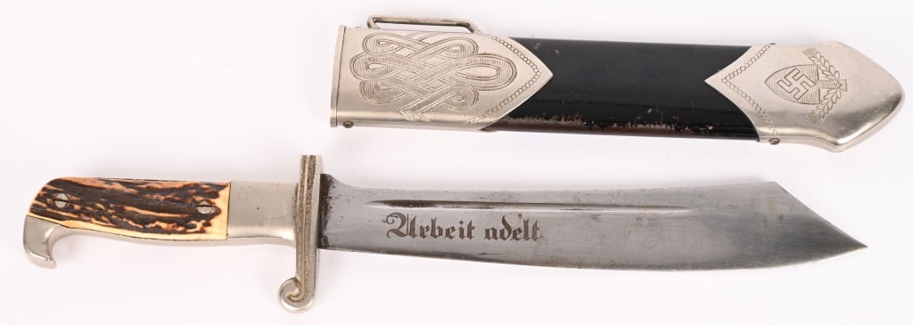 WWII NAZI GERMAN RAD SUBORDINATES HEWER WW2: Broad, 24.5cm long, drop forged steel, nickel/silver plated Bowie style blade with narrow fuller and false edge. Blade shows moderate scabbard runners, spotting. Obverse blade features the acid etched