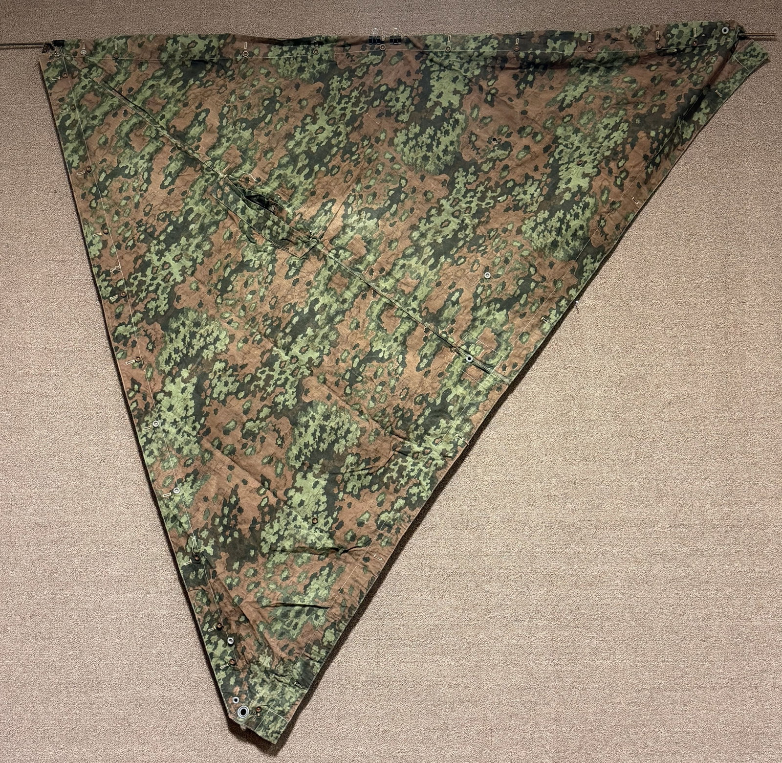 SS OAK LEAF B CAMOUFLAGE QUARTER SHELTER / PONCHO (1 of 12)