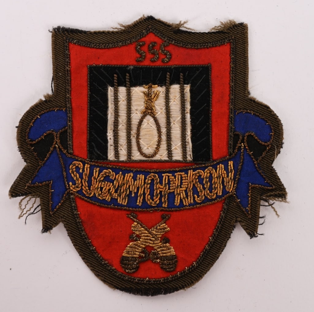 RARE JAPANESE SUGAMO PRISON BULLION PATCH WW2: Stellar 555MP Co.Sugamo Prison Shoulder Sleeve Insignia. This version has the hangman's noose in billion thread with 555 and Crossed Pistols to the bottom. This is the first of three lots from this Ve