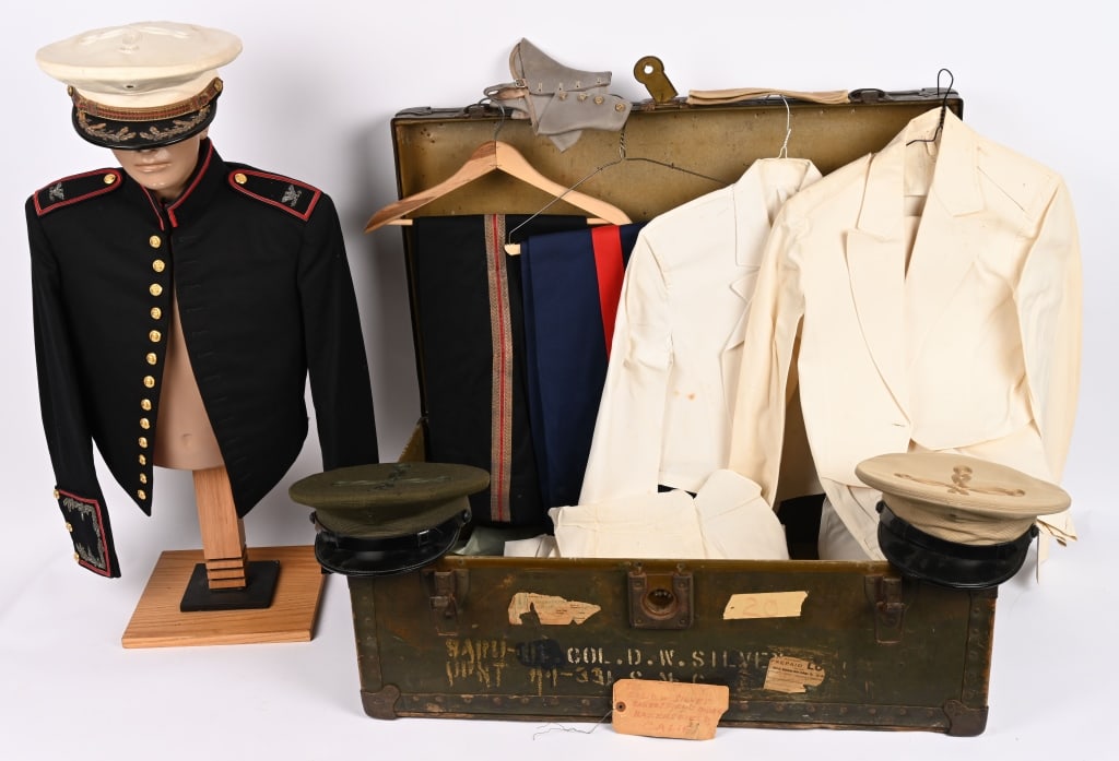 WWII USMC NAMED TRUNK GROUP 52d DEFENSE BATTALION: WWII Truck Grouping of Colonel David W. Silvey (USMC) to include Visor Hats and Uniforms. Caps are roughly a size 7 1/4 and the uniforms are roughly a size 38. Excellent. Colonel David W. Silvey