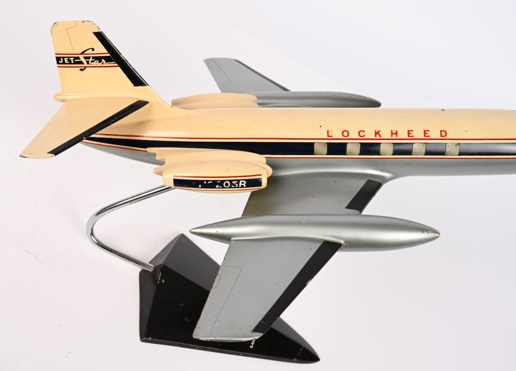LOCKHEED JETSTAR METAL DESK MODEL WITH STAND - 6
