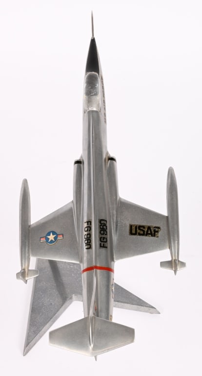 LOCKHEED F-104G STARFIGHTER DESK MODEL - 2