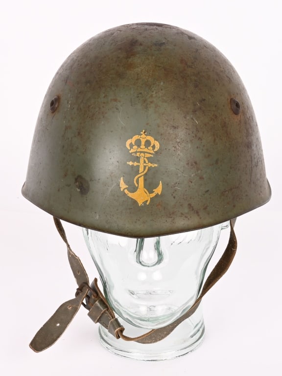 WWII ITALIAN MARINE SAN MARCO COMBAT HELMET WW2 (1 of 6)