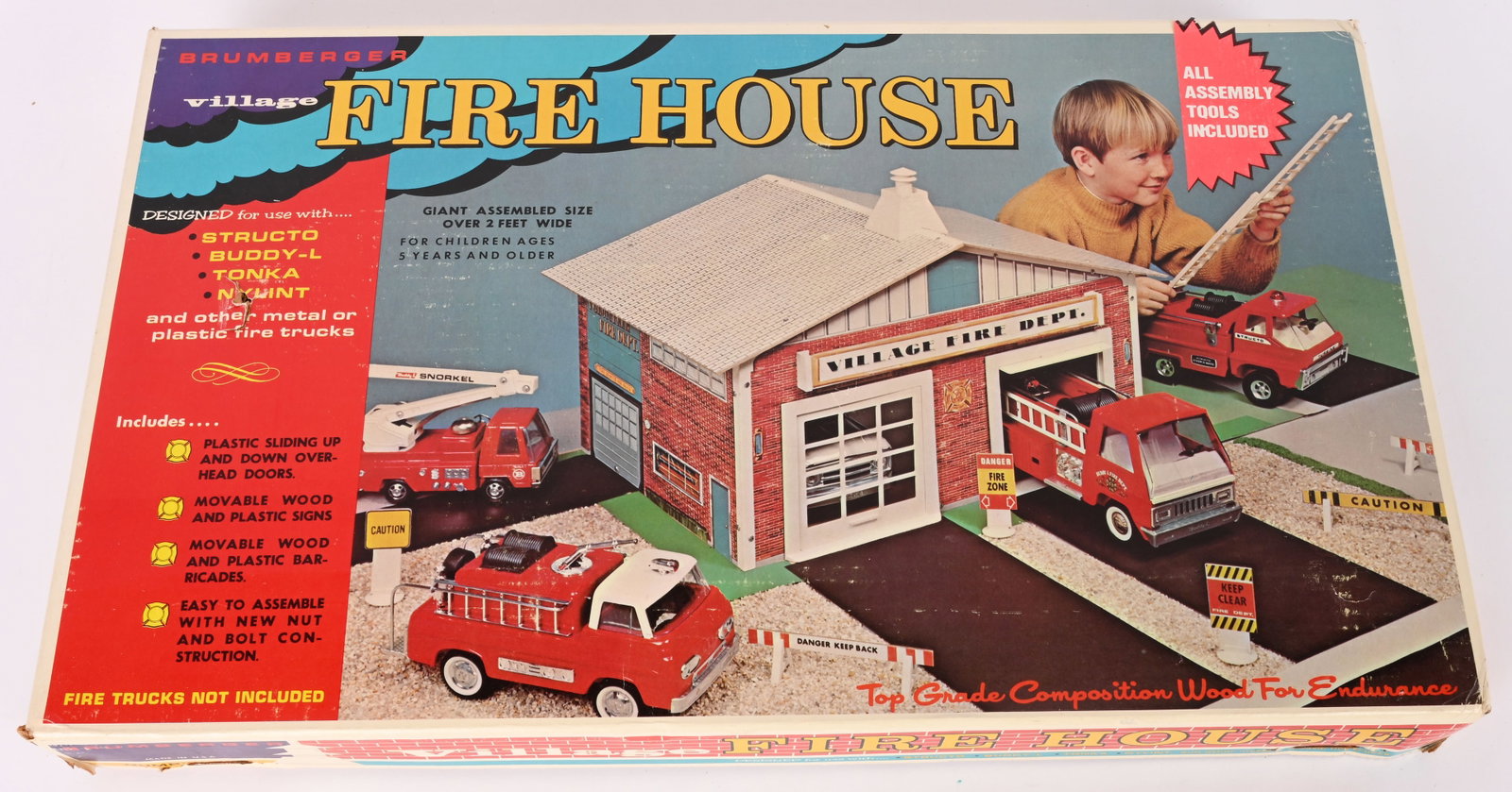 BRUMBERGER VILLAGE FIRE HOUSE MIB (1 of 6)