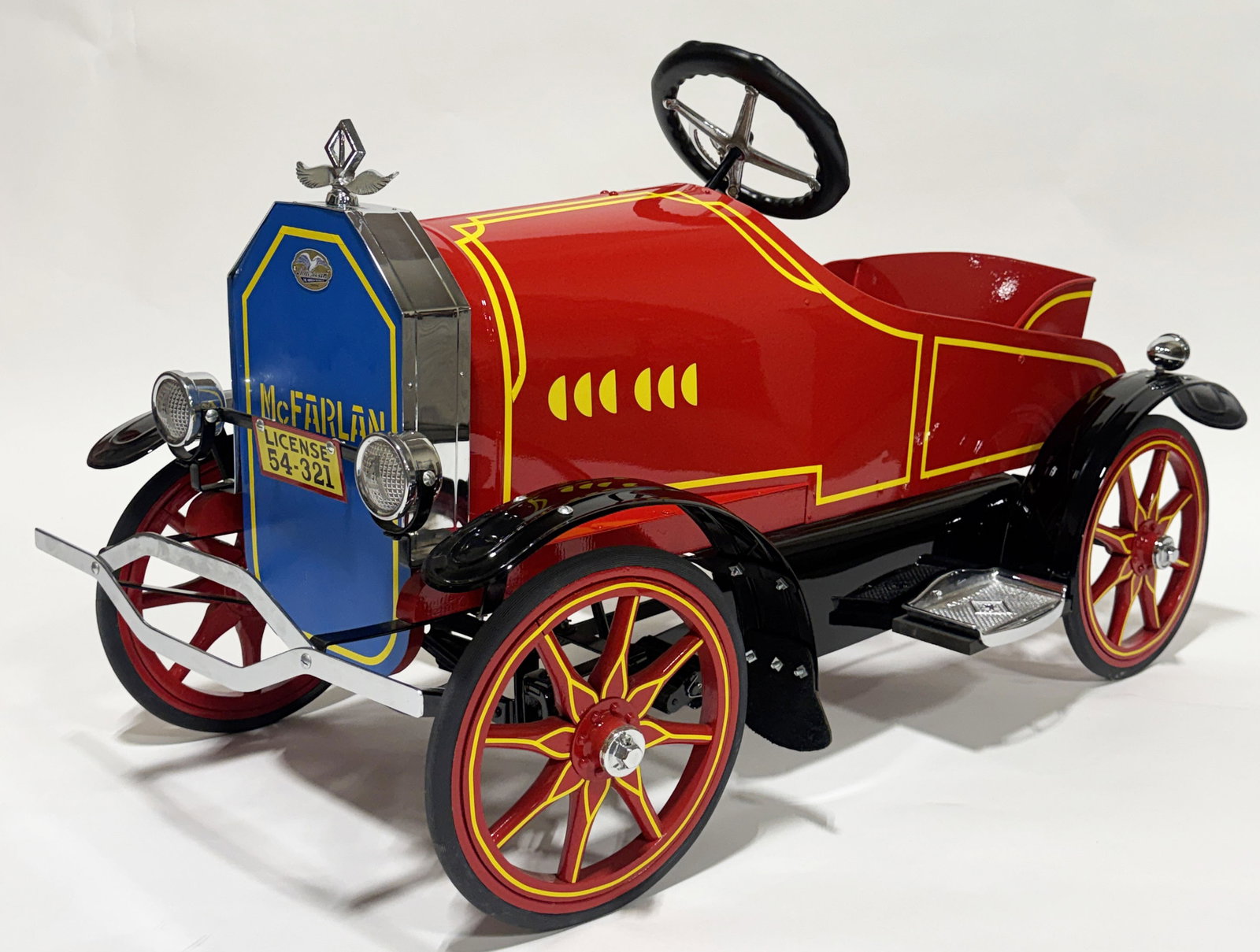 1920s AMERICAN NATIONAL McFARLAND PEDAL CAR (1 of 15)