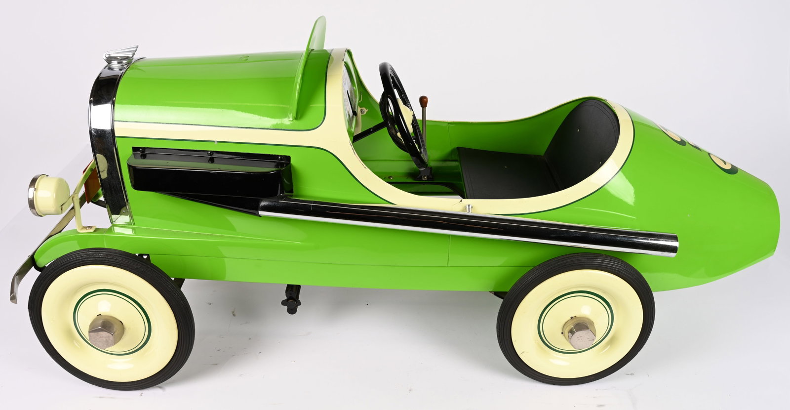 GENDRON CHRYSLER RACER PEDAL CAR (1 of 14)