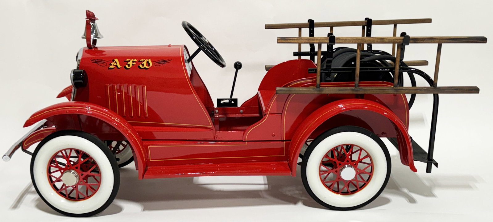 AMERICAN NATIONAL HOSE & LADDER FIRE PEDAL TRUCK (1 of 13)