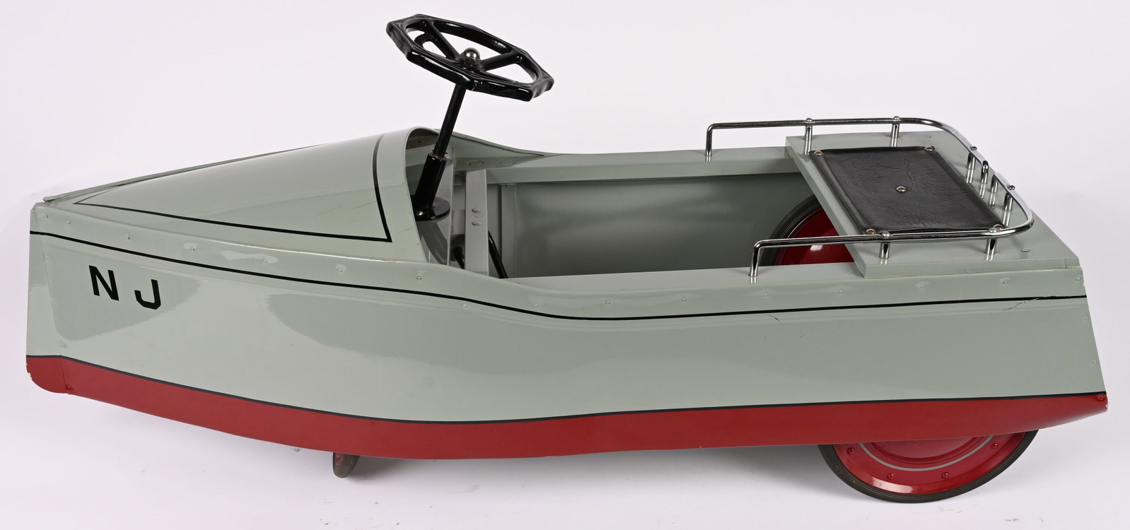 1920s AMERICAN NATIONAL PEDAL SPEED BOAT: 1920s American National Pedal Speedboat. Professionally restored. Very rare and wonderful piece. Seldom come to market. 44" Excellent