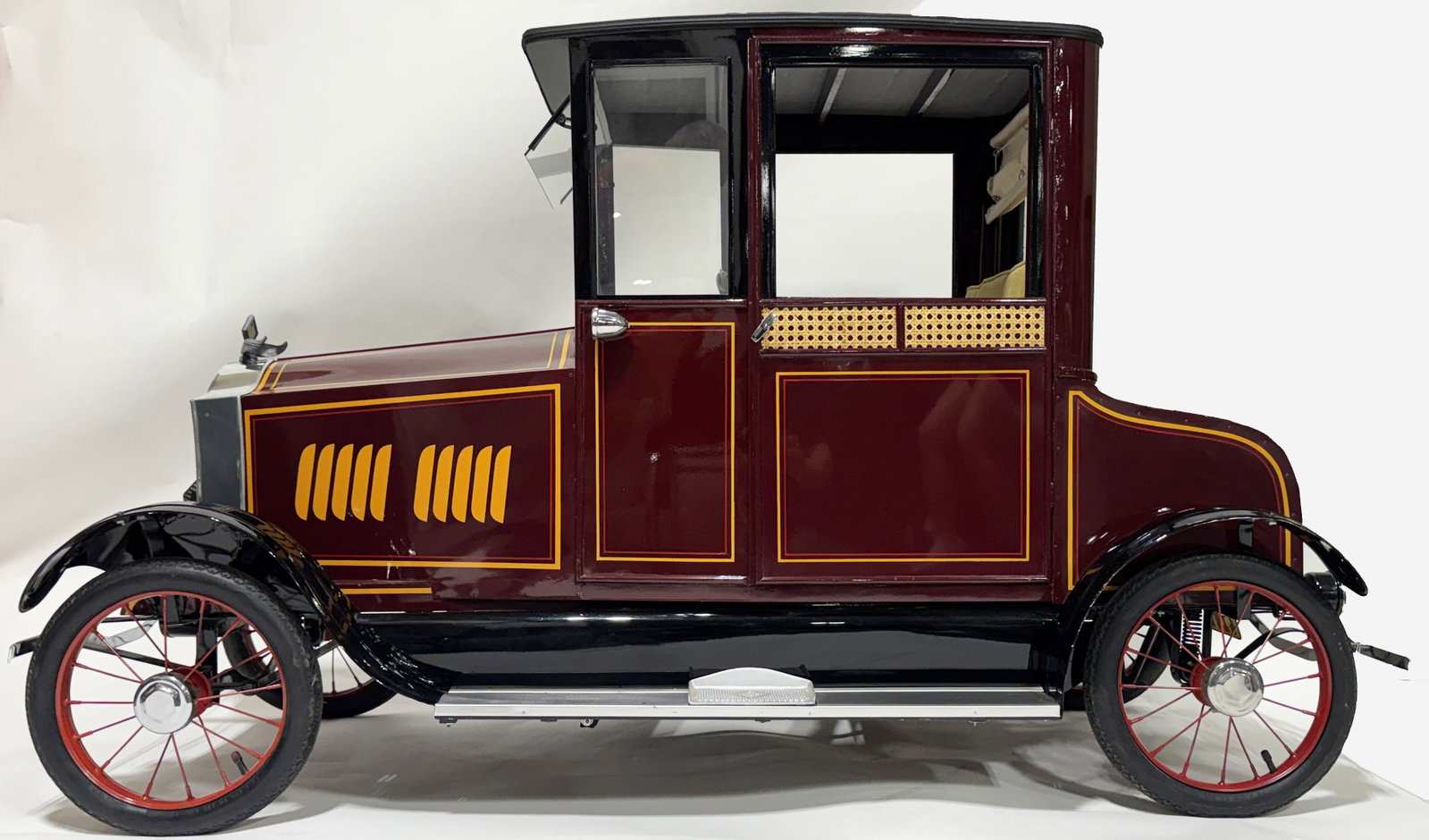 AMERICAN NATIONAL PACKARD DELUXE COUPE PEDAL CAR: American National Packard Deluxe Coupe. Outstanding recreation of the extremely rare Packard Coupe closed car with opening doors. A very well done recreation with attention to details. Car is well