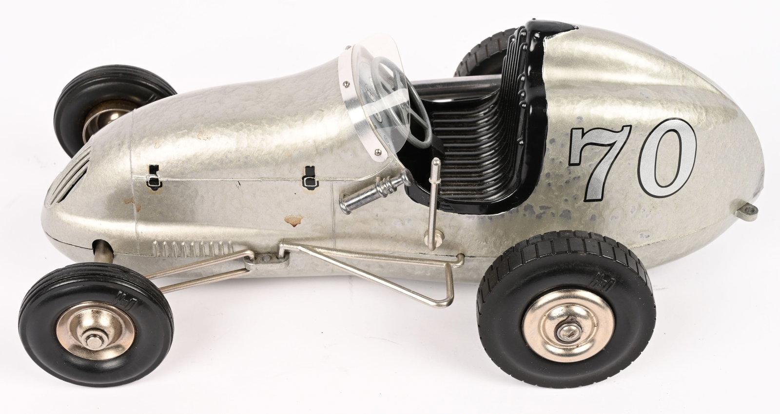 OHLSSON & RICE GAS POWERED RACER: Ohlsson & Rice gas Powered Tether Race Car. All original in great shape. Comes with drive train and Engine. 10" Excellent