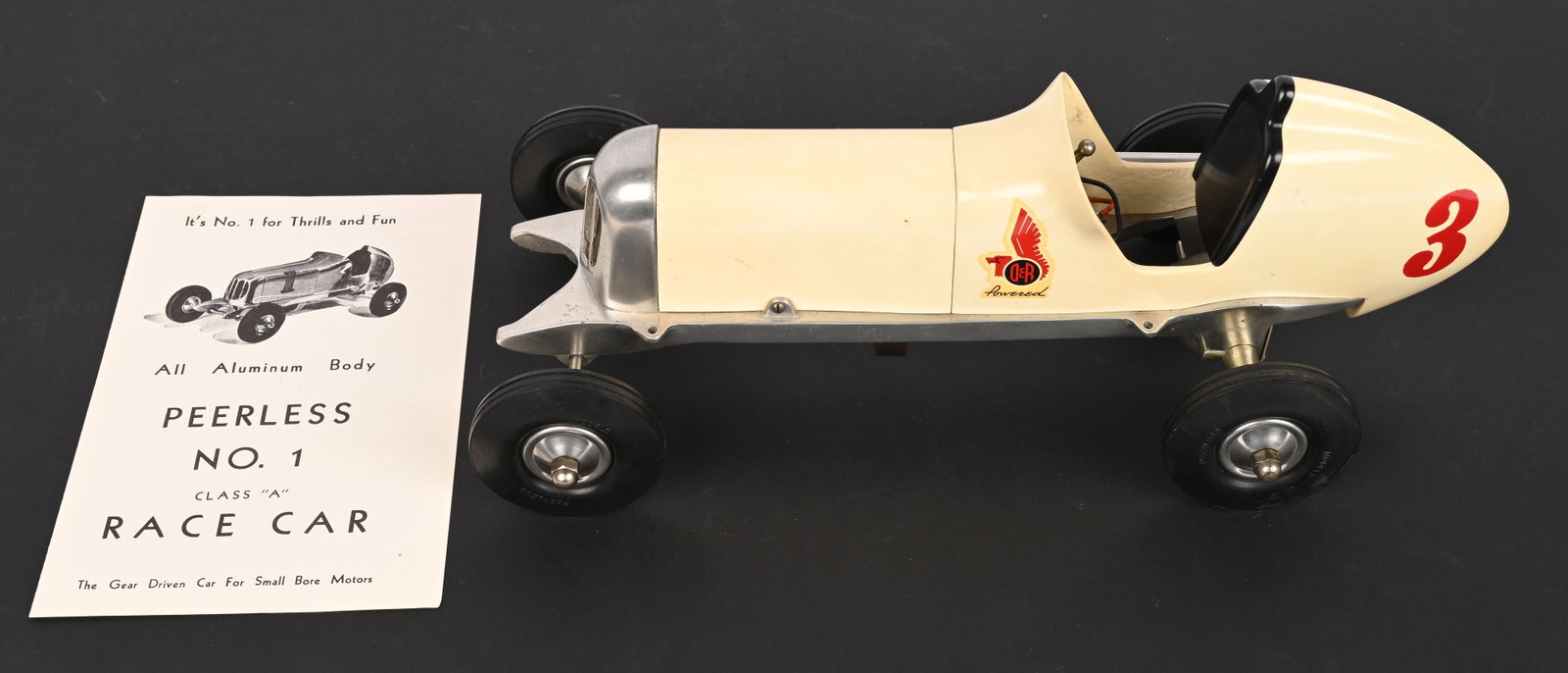 PEERLESS #1 GAS POWERED TETHER RACE CAR (1 of 7)