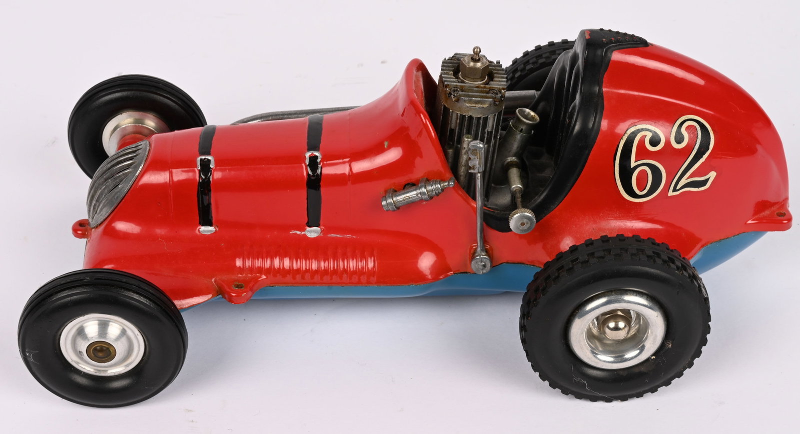 COX THIMBLE DROME CHAMPION GAS POWERED RACER (1 of 5)