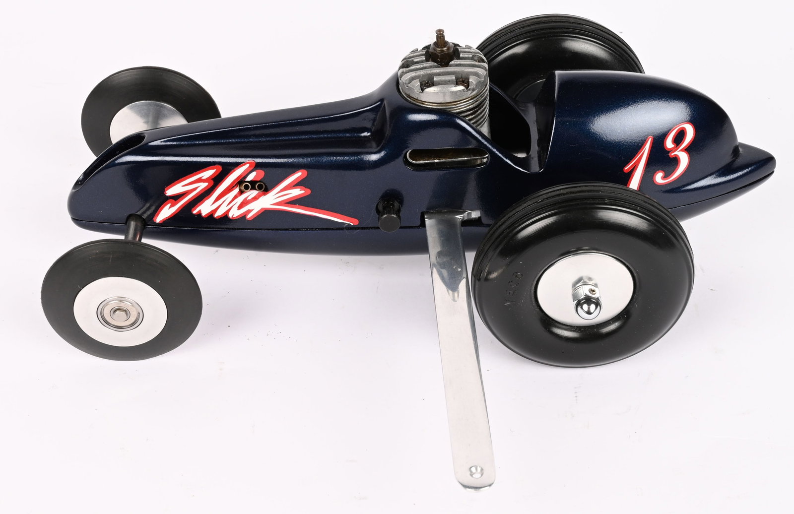 PAC-A-LITE SCATCAT GAS POWERED TETHER RACE CAR (1 of 5)