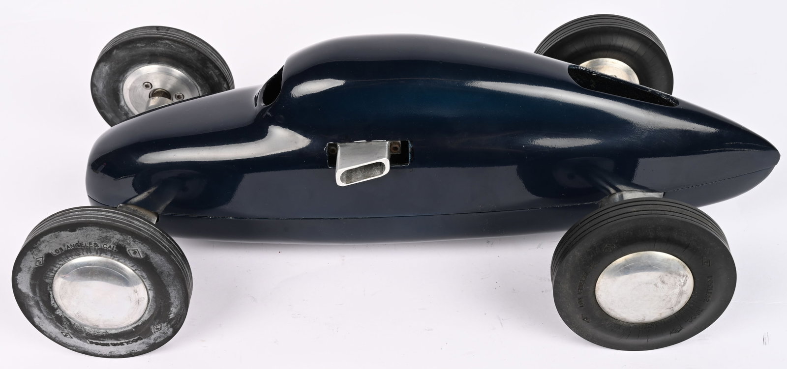 RICHTER STREAMLINER GAS POWERED TETHER RACE CAR (1 of 10)