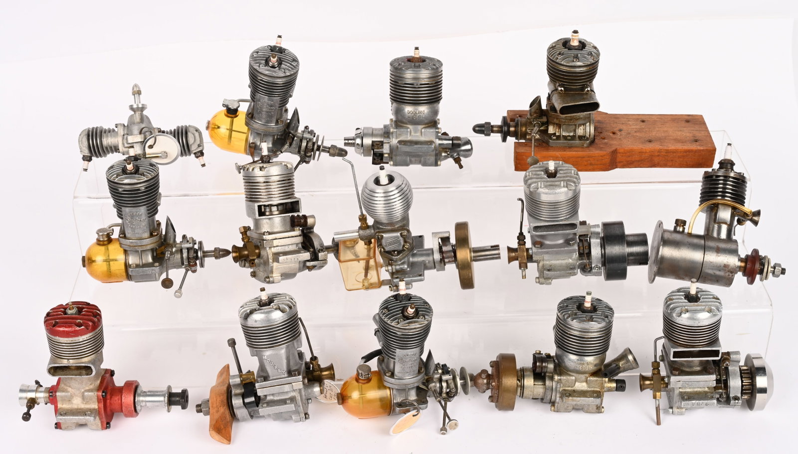 14- VINTAGE GAS POWERED ENGINES (1 of 7)
