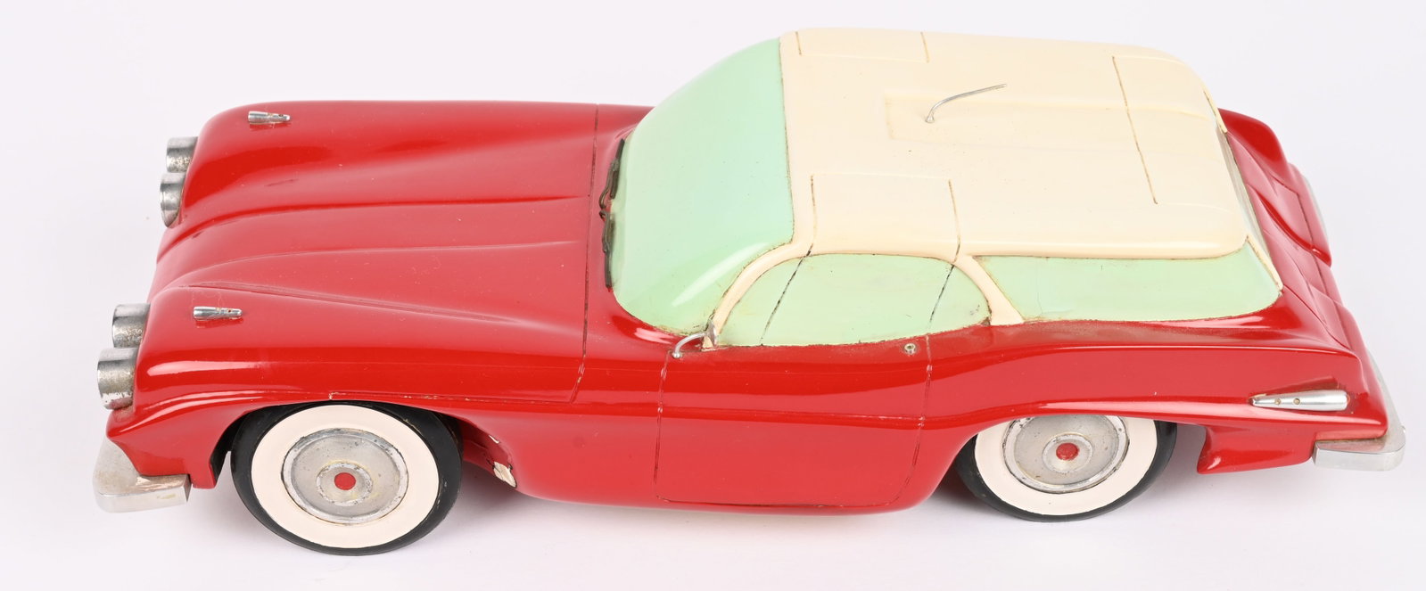 FISHER BODY CRAFTSMAN GUILD STYLING MODEL CAR (1 of 6)