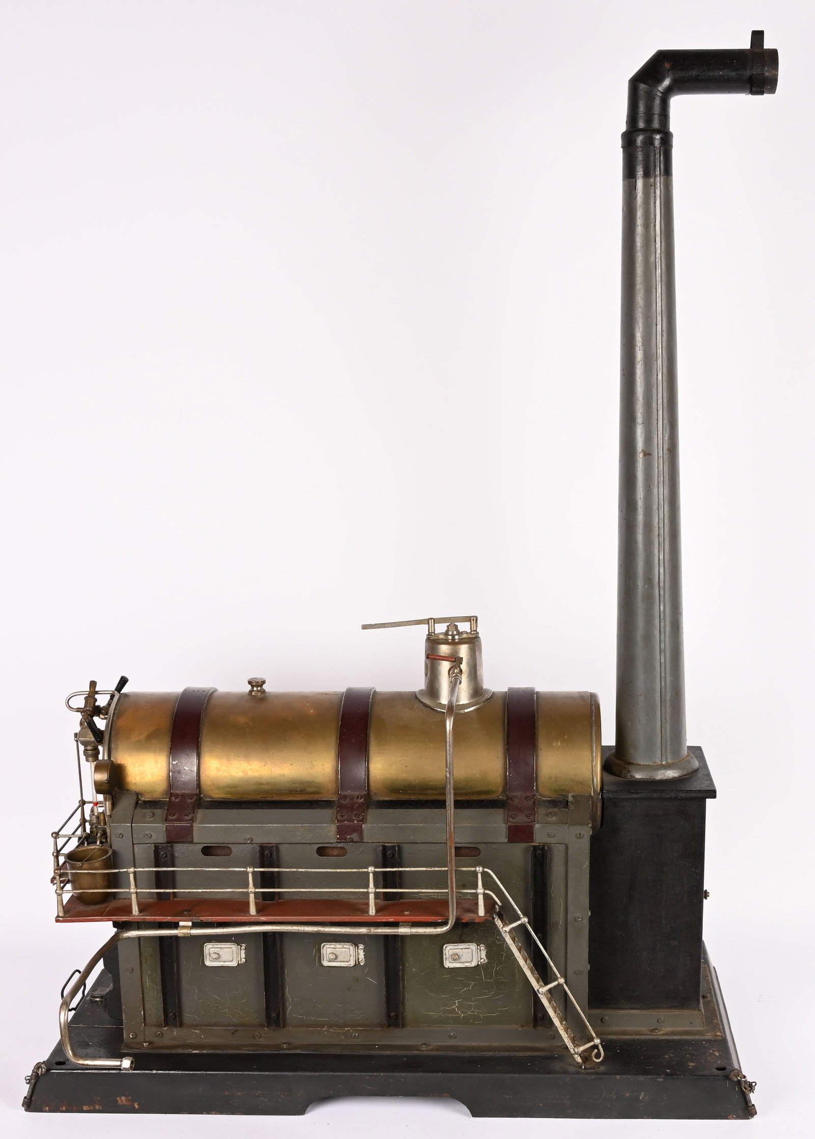 MARKLIN OVERSIZE SAMPLE STEAM PLANT - 12