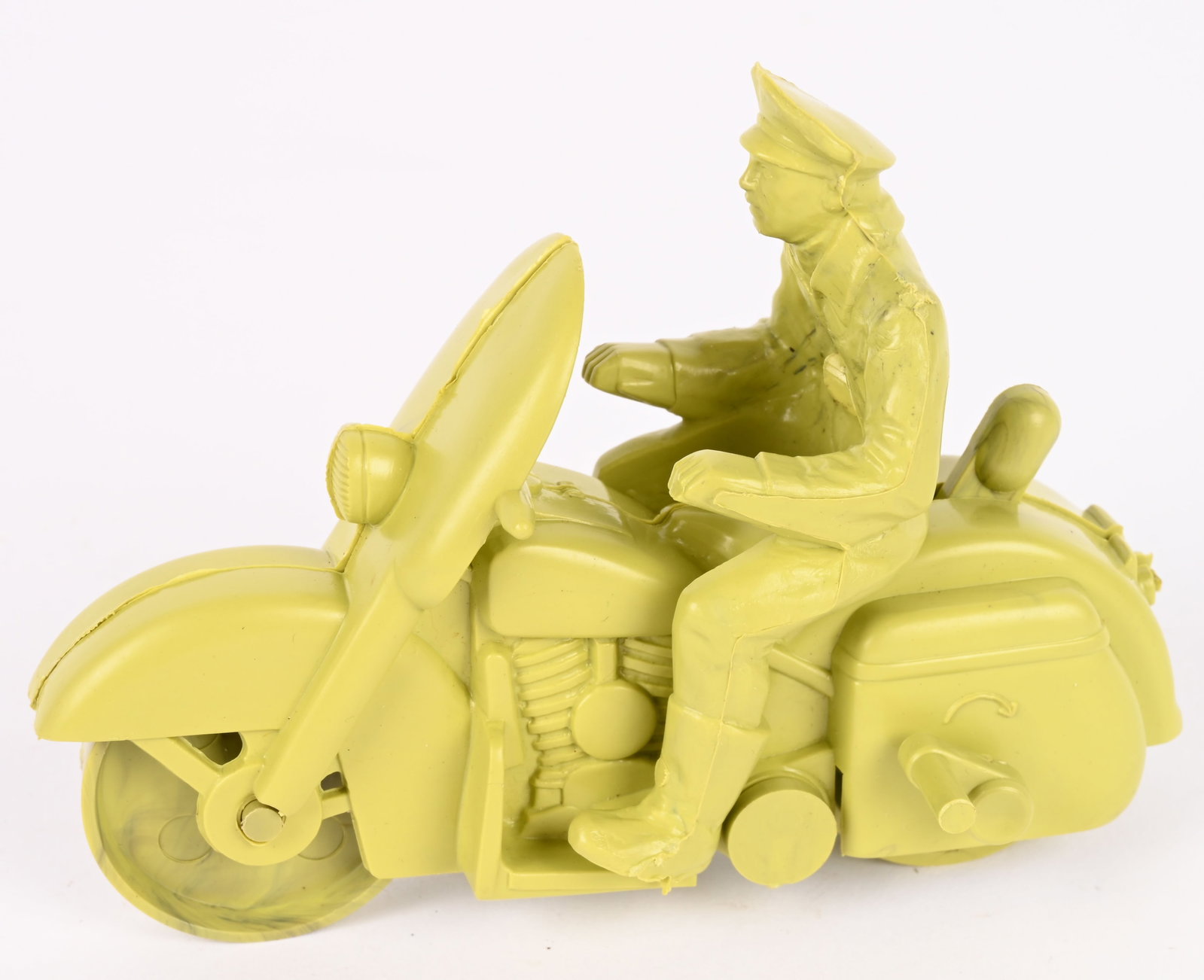 1950s FACTORY PROTOTYPE PLASTIC MOTORCYCLE: Great looking Harley Davidson style Factory Prototype Motorcycle. Has removable Rider. Has handle to spin rear wheel. Very nice condition. Unique piece for any Motorcycle collection. 4" Excellent