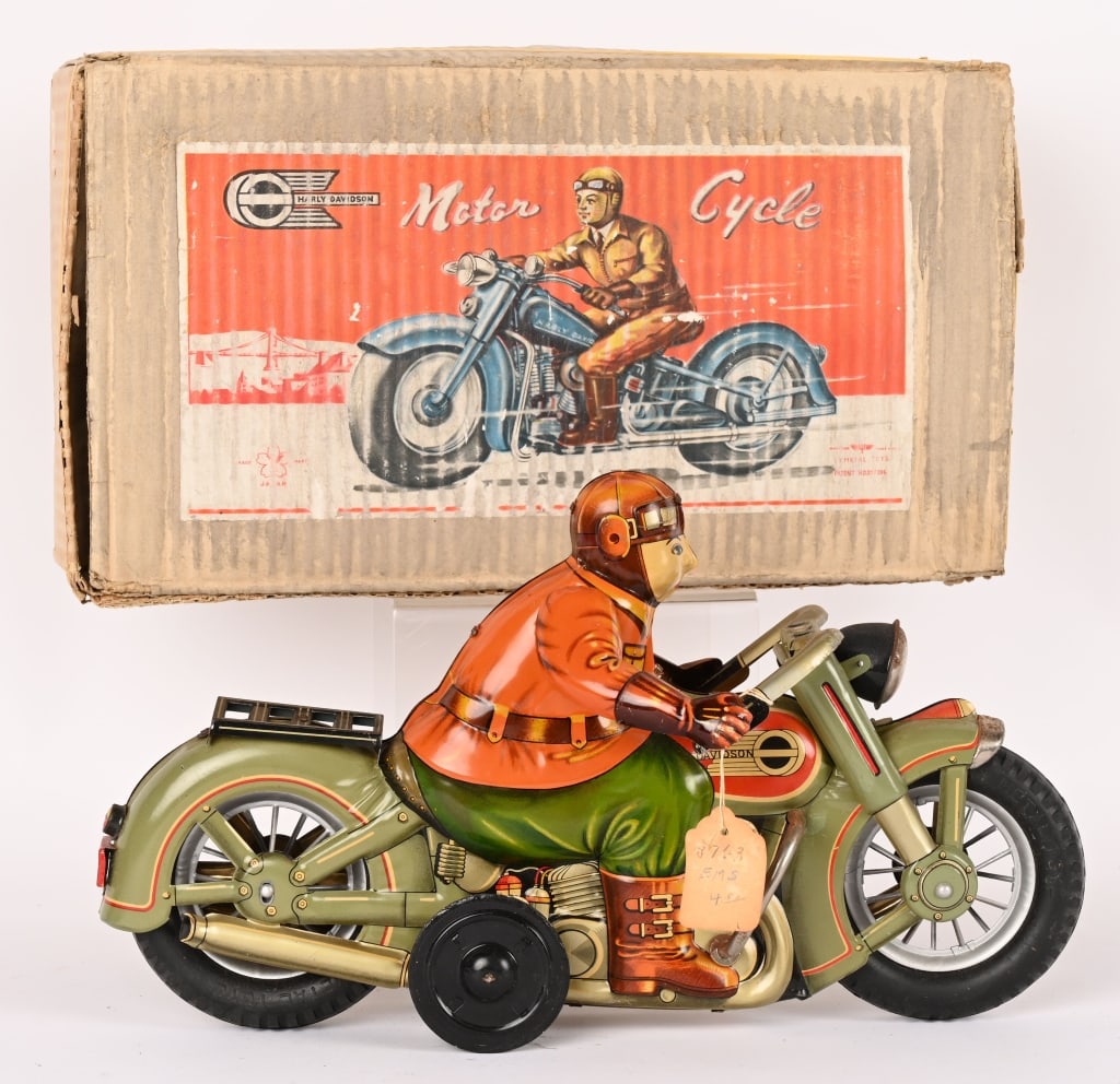 IY TIN FRICTION HARLEY DAVIDSON MOTORCYCLE w/BOX (1 of 14)