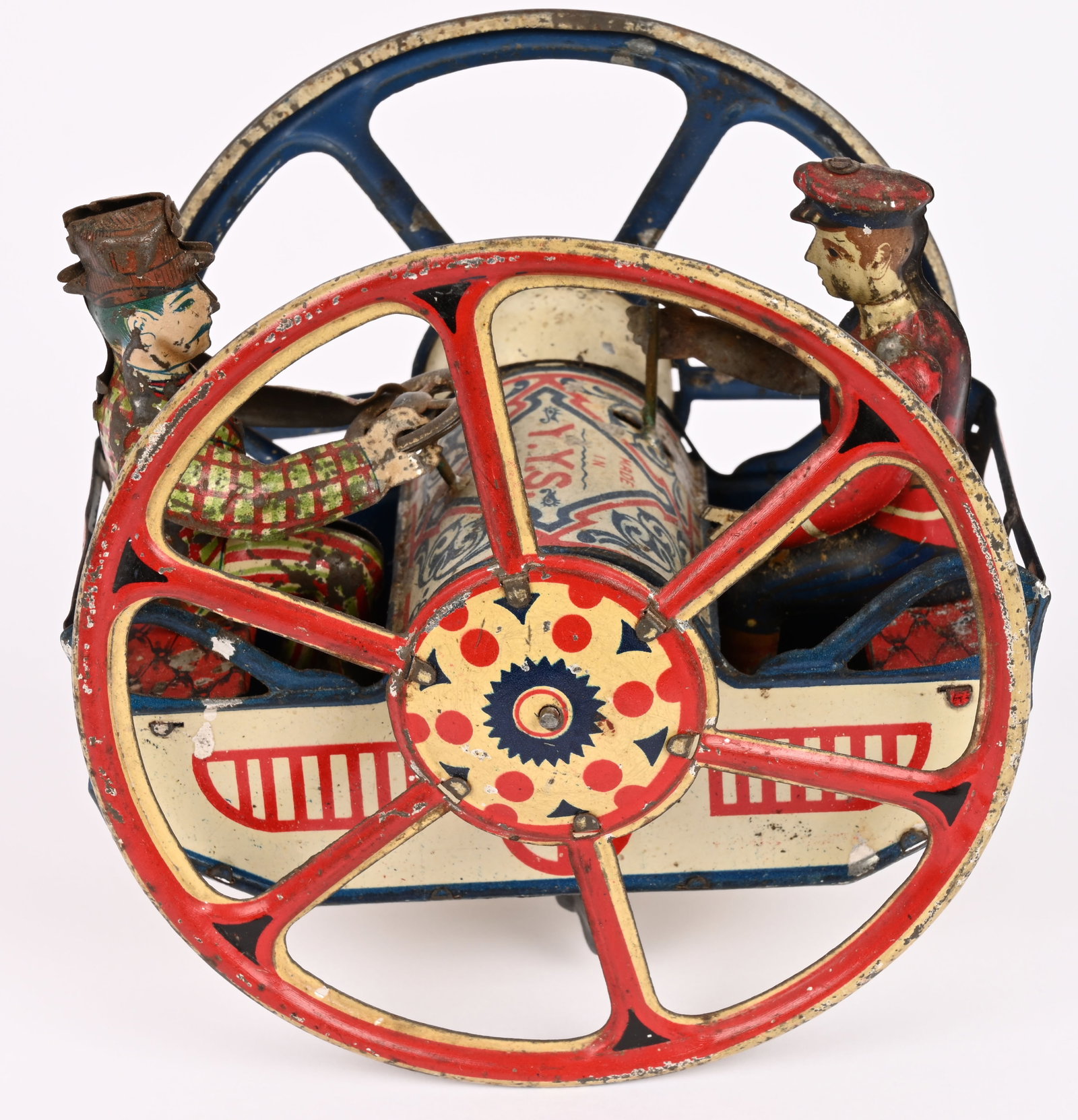 PRE- WAR JAPAN YOYASU TIN WINDUP ZIG ZAG: Scarce Pre-War Japan tin windup Zig Zag. Copy of German Lehamnn Zig Zag. All original with nice colors and details. Windup works. A very hard toy to find. 5" Very Good-Excellent