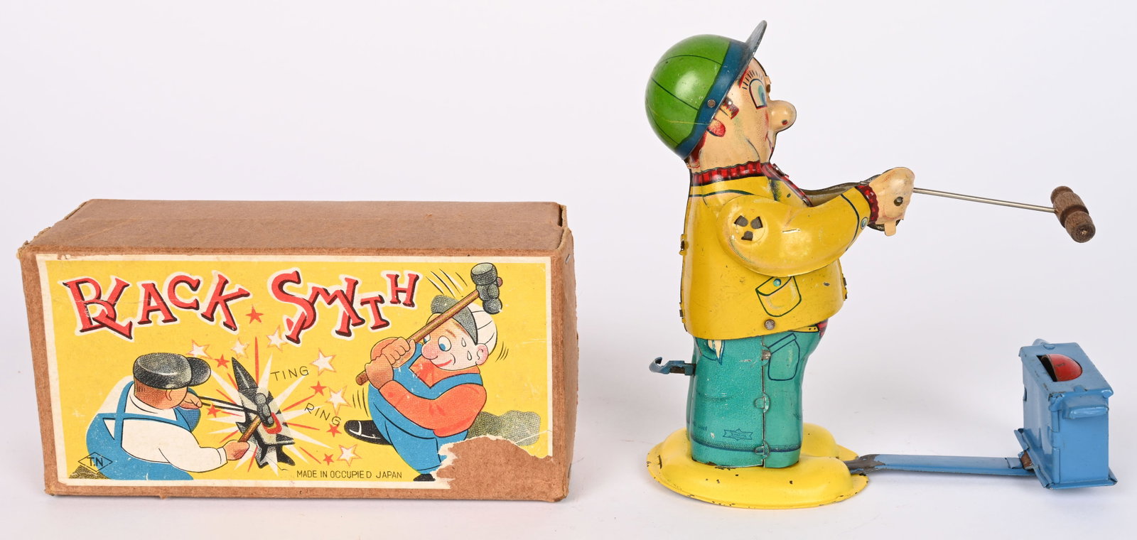 OCCUPIED JAPAN TIN WINDUP BLACKSMITH w/ BOX (1 of 13)