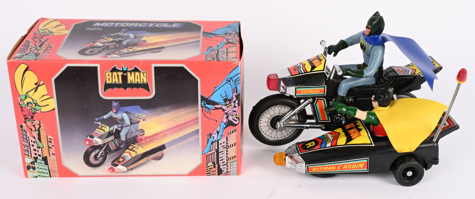 BATMAN BATTERY OP MOTORCYCLE w/ BOX (1 of 11)