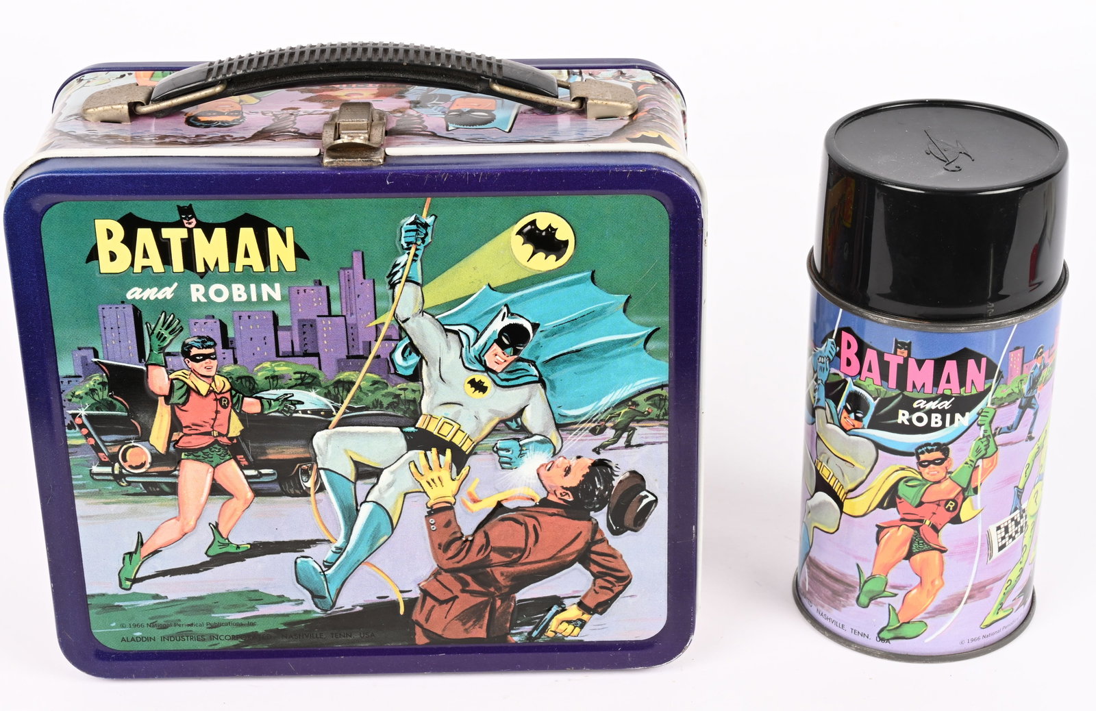 1966 ALADDIN BATMAN & ROBIN LUNCHBOX & THERMOS: All original in wonderful condition. Has very nice colors and gloss. Looks like new inside. Comes with very nice original Thermos that is in great shape. A great example of very desirable Lunch Box!