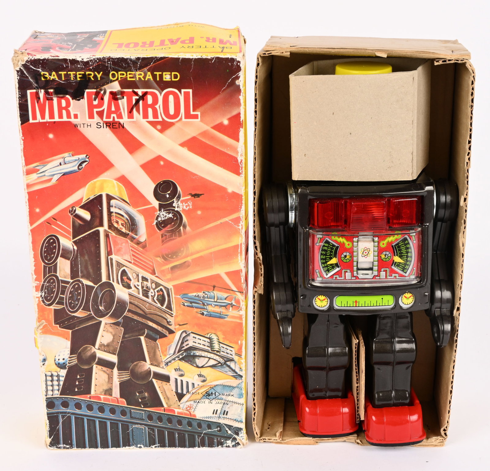 HORIKAWA BATTERY OP MR PATROL ROBOT w/ BOX: Japan battery operated Mr Patrol Robot. All original in nice condition. Worked when tested. Boxed with Inserts. 12" Excellent