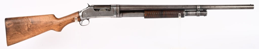 WINCHESTER MODEL 1897 PUMP ACTION SHOTGUN 12 GA.: SERIAL NUMBER: 263201 BARREL: 24" " CYLINDER CHOKE. CALIBER: 12 GA 2 3/4" SHELLS. MANUFACTURED: 1905 Blue finish steel with bead front sight. Hardwood stock and forend with Winchester butt plate is mi