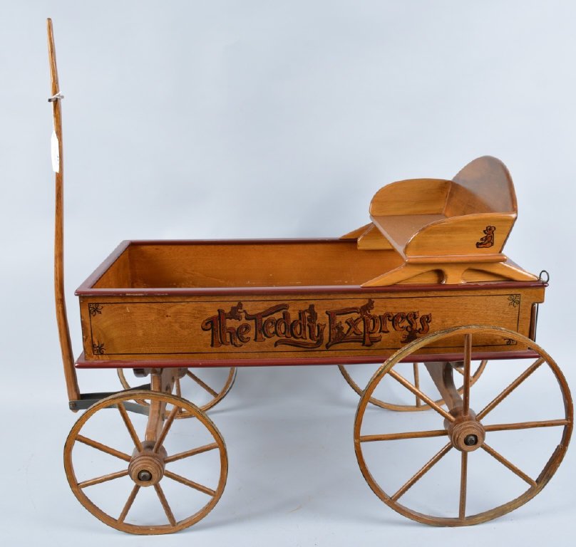 Teddy Bear Express Wagon: Beautiful hand crafted 30" wagon, . Excellent condition with minor wear, over sized