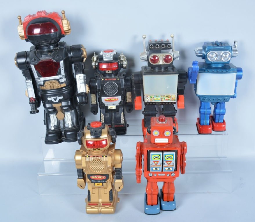 Lot of 6 Robot Toys: All excellent condition, largest 16"