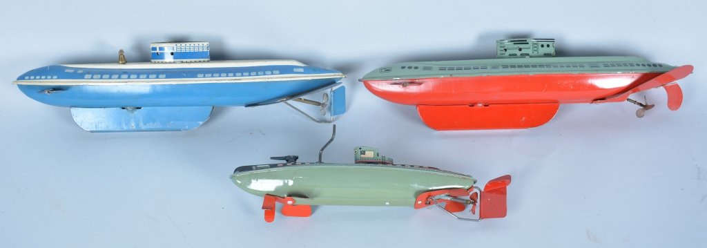 Lot of 3 TIN WINDUP SUBMARINES: Includes 2 Wolverine Subs. One in scarce gray and red color. And SAN Japan Sub. Excellent
