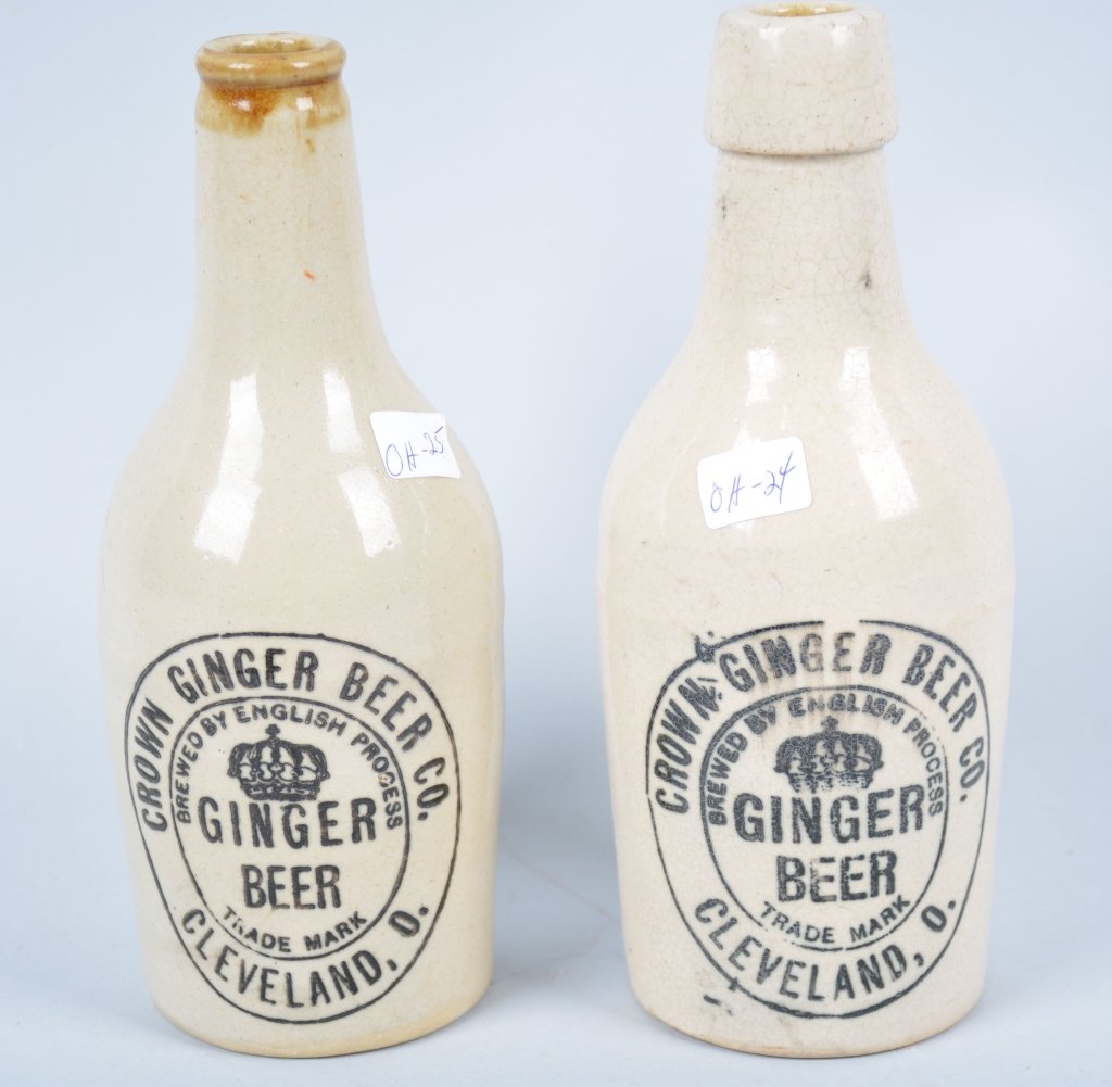2-Crown Ginger Beer, Cleve. O.: Book # OH-24 and OH-25, 1906-1924, 7", Minor crazing, nice graphics.-Excellent