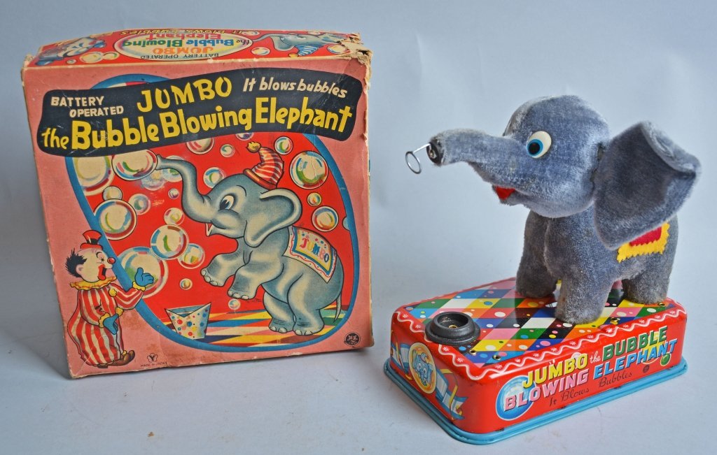 JAPAN Battery Op BUBBLE BLOWING ELEPHANT w/Box: All original very cute toy. With Box. Excellent