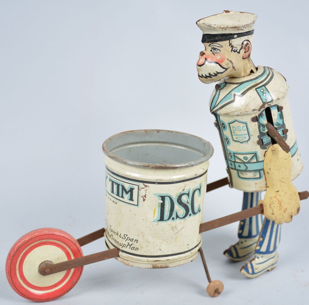 MARX Tin Windup TIDDY TIM: All original with some scratchingh. Very Good