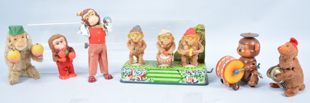 Lot of 6 WINDUP MONKEY TOYS: Includes 3 Monkey Band, 5 other musical monkey toys. Very Good-Excellent