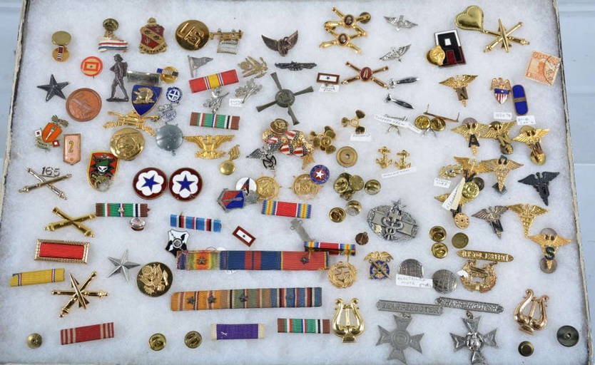 80 Vintage Military, Pins And Insignia