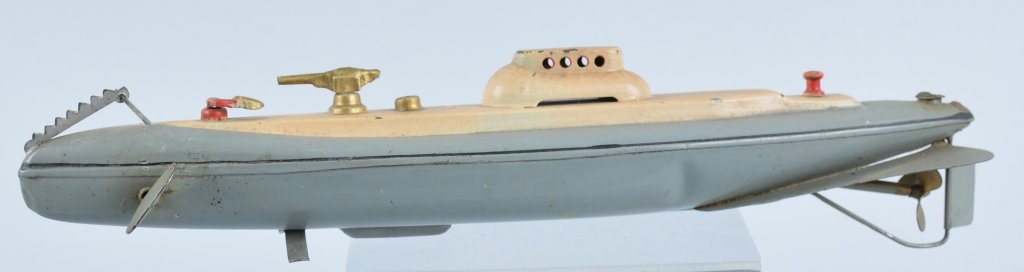 PRE WAR JAPAN Tin SUBMARINE: All original Submarine with great color. 13" long. Excellent