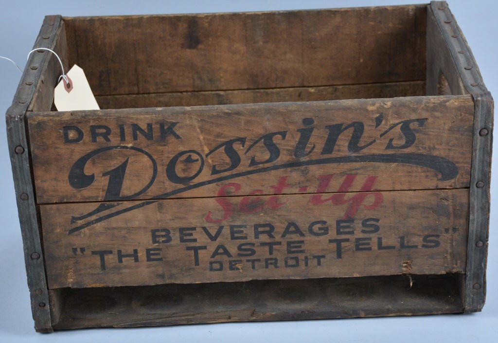 DOSSIN'S SET-UP BEVERAGE WOODEN CASE: Drink Dossin's Set -Up Beverages "The Taste Tells" Wooden Crate. From Detroit Micigan. Great vintage look. Very Good
