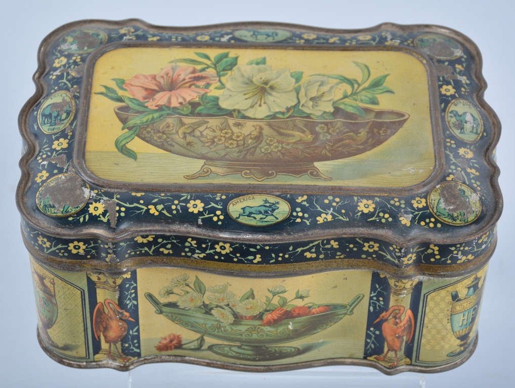 Late 1800s HUNTLEY & PALMER LOWER BOWL BUSCUIT TIN: Beautiful early Buscuit Tin. Great colors and graphics of flowers. Slight edge wear. Excellent