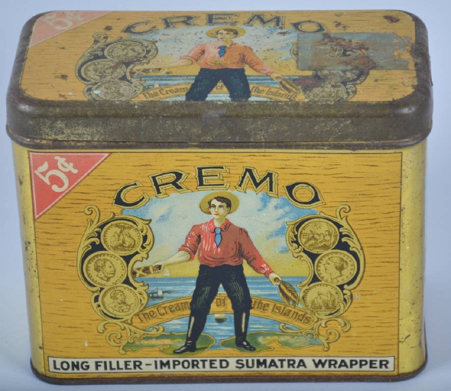 CREMO CIGAR TIN: Great looking Cremo Cigar Store Tin. Great colors and graphics. Excellent