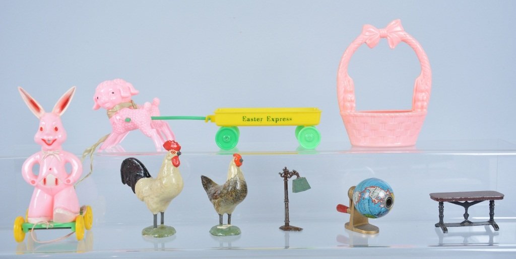 Lot of VINTAGE TOYS: Includes 3 Plastic Easter Toys, 2 German Putz Chickens, West German Globe Pencil Sharpener, and Tootsie Toy Lamp and Table. Excellent
