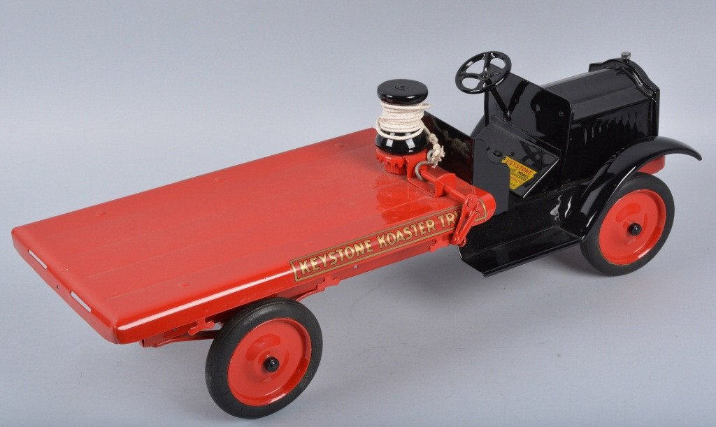 KEYSTONE Pressed Steel COASTER TRUCK: Excellent restored Keystone Coaster Truck. This is a hard to find truck in any condition. Professionally restore to like new condition. Paint and decals look great. Measures 26" long. Near Mint