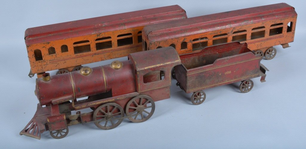 DAYTON Pressed Steel TRAIN ENGINE, TENDER, & 2 CAR: Very scarce early Dayton Train Engine with Coal Tender and 2 Pullman Style Train Cars. All original and great condition. Very large impressive toy! Train has some patina and displays beautifully. 80" 
