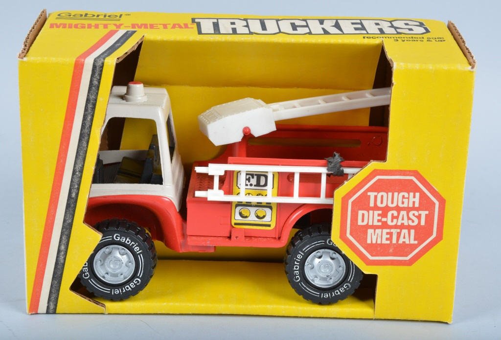 HUBLEY MIGHTY METAL TRUCKERS FIRE TRUCK mib: New Old Stock sealed in Box. 8" long. Prov. Hubley Archive