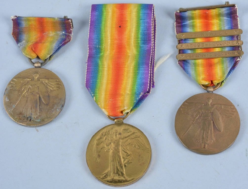 Lot of 3 US WW1 Medals: Nice lot, one of which has battle honors. Excellent