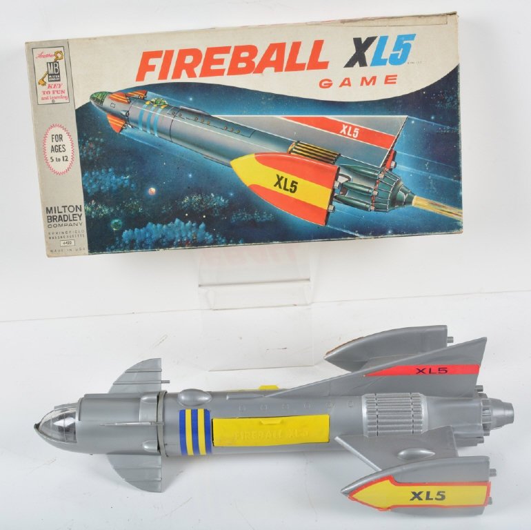 FIREBALL XL5 ROCKET & BOARD GAME (1 of 5)