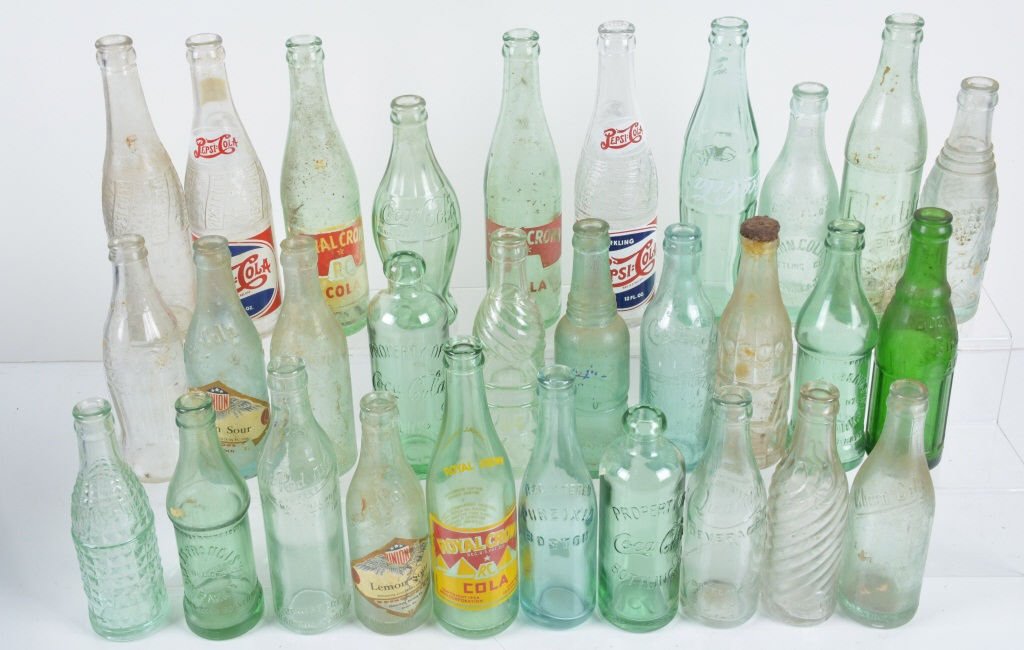 Lot of Vintage COCA COLA, PEPSI, and MORE BOTTLES (1 of 8)