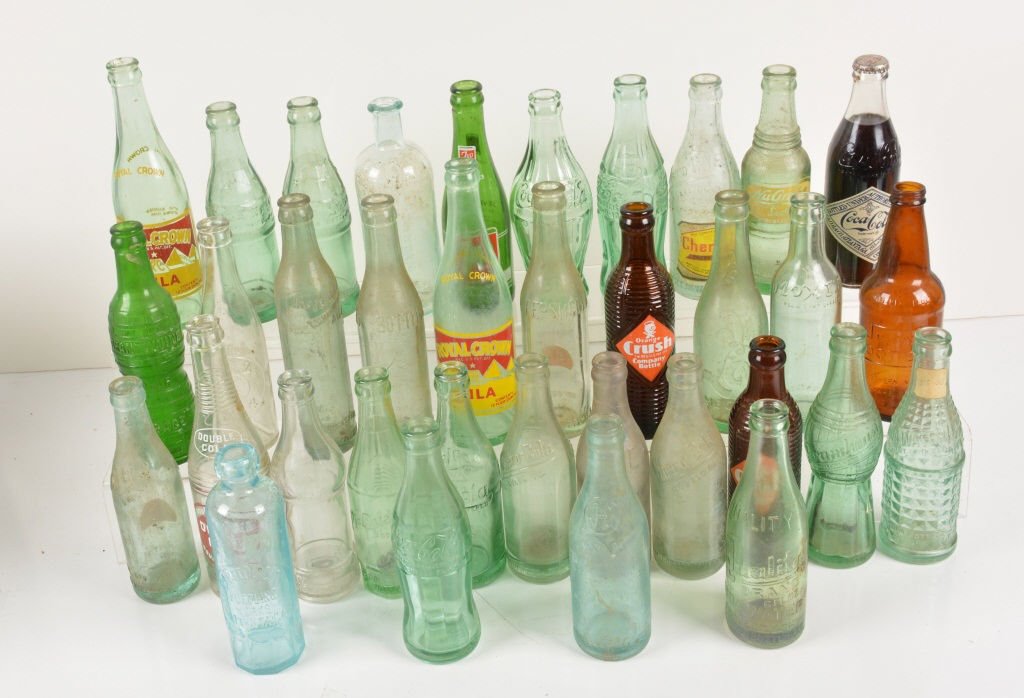 Lot of Vintage COCA COLA and MORE BOTTLES (1 of 5)