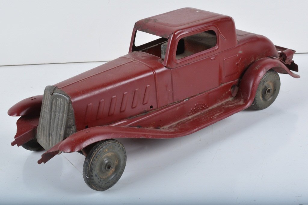 GIRARD Tin Windup ROADSTER (1 of 4)